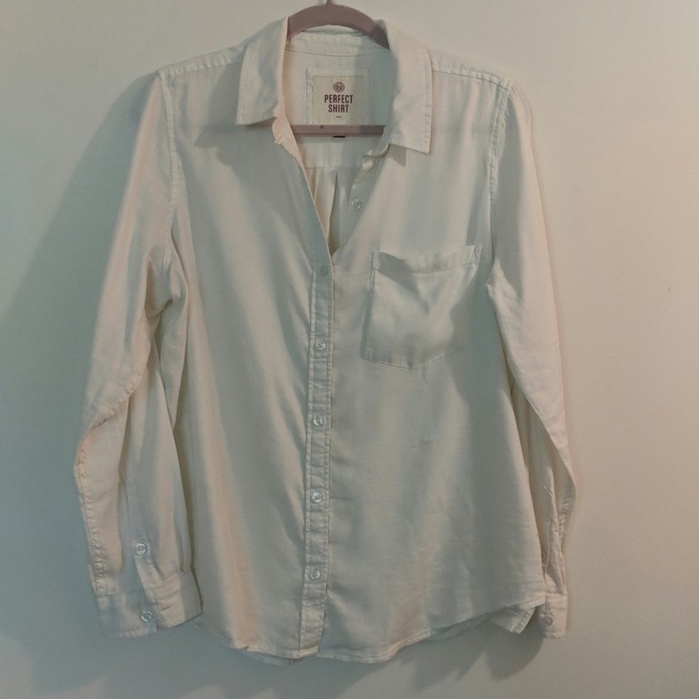 White long sleeved shirt